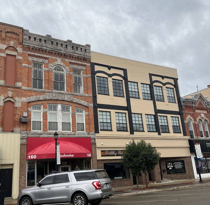 Ideal Theatre - Tan Building On Right Is Old Theater Building (newer photo)